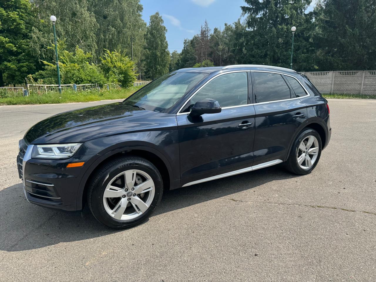 2018 AUDI Q5 WA1BNAFY5J2239055 1 1 1 1